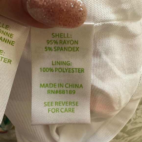 Lilly Pulitzer Vibrant Pink and Green romper. - Picture 8 of 9